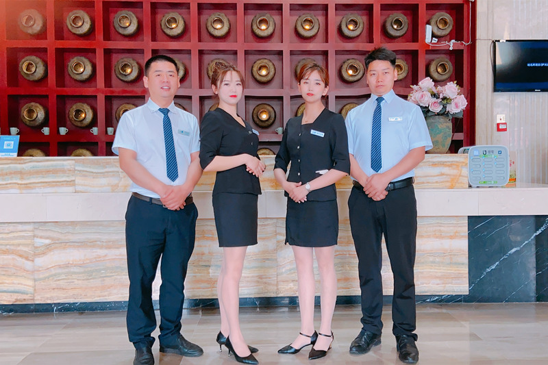 精誠所至，金石為開